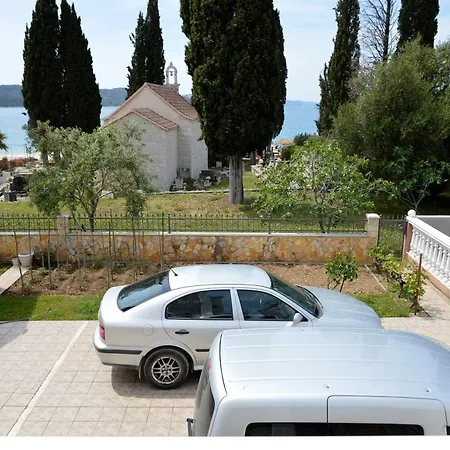 Apartment Grosse Mit Meerblick, Wenige Schritte Vom Entfernt Trogir