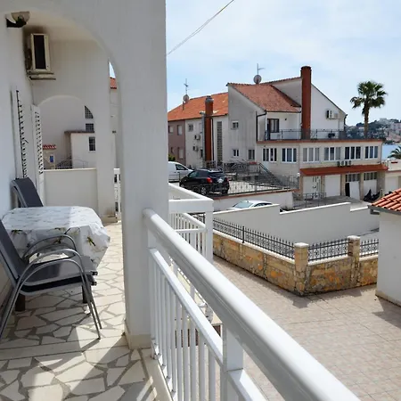 Grosse Mit Meerblick, Wenige Schritte Vom Entfernt * Trogir
