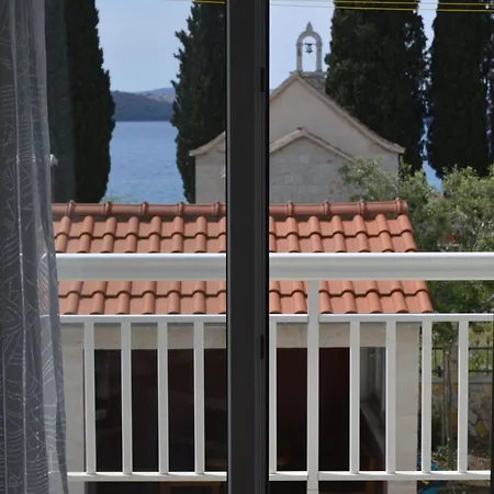 Grosse Mit Meerblick, Wenige Schritte Vom Entfernt