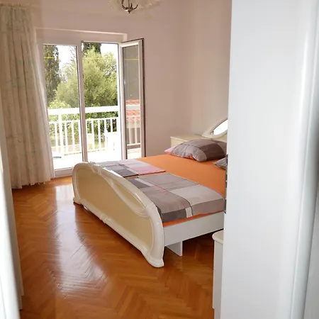 Apartment Grosse Mit Meerblick, Wenige Schritte Vom Entfernt *